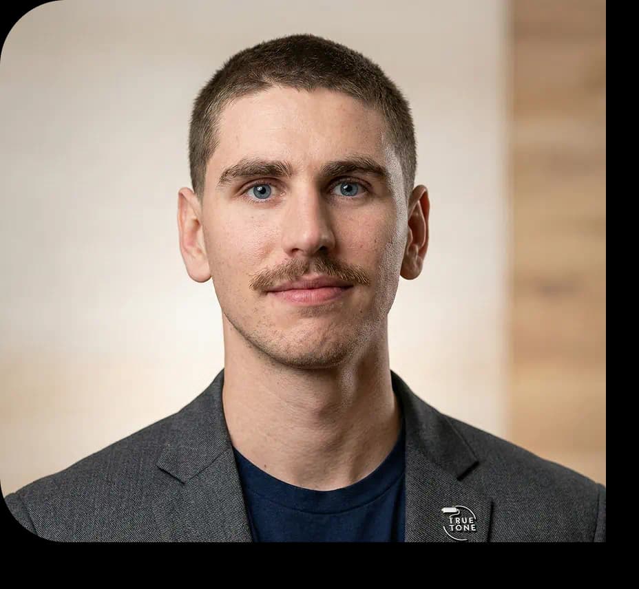 Cozy, light-filled living room rendered in a puzzle shape